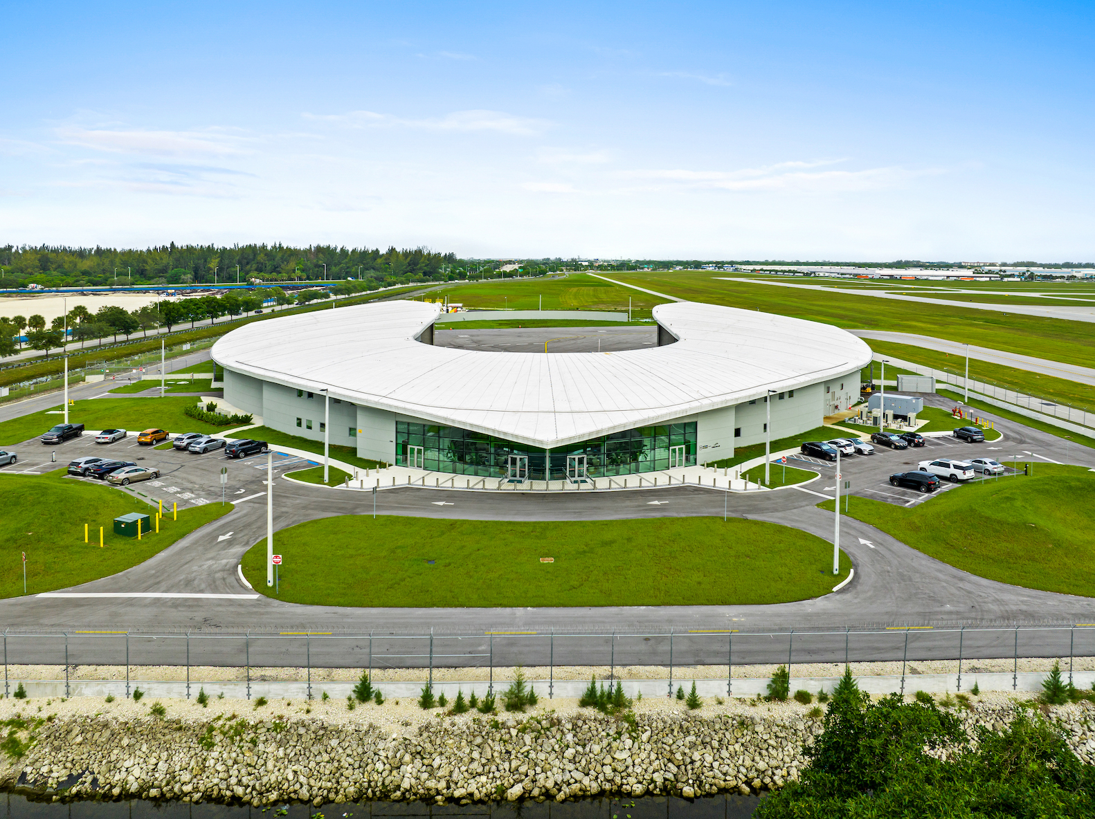 FBO MIAMI - JHSF - 1.jpg